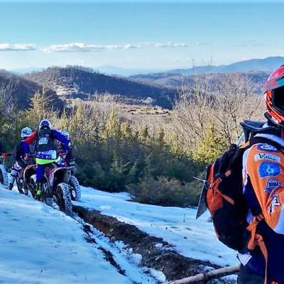 27972824 1525644717531070 942909739615359520 N